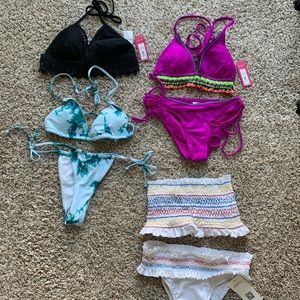 Women’s swim suits